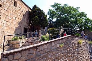 1 VERNET LES BAINS - PO - LE VIILAGE (47)